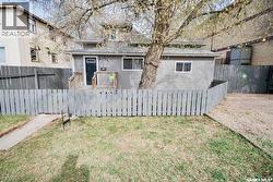 328 Q AVENUE S Saskatoon, SK S7M 2Y3