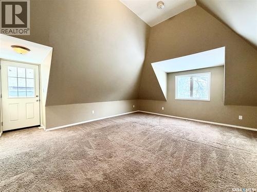 328 Q Avenue S, Saskatoon, SK - Indoor Photo Showing Other Room