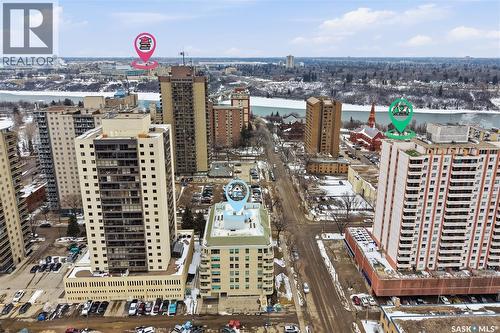 305 303 5Th Avenue, Saskatoon, SK - Outdoor