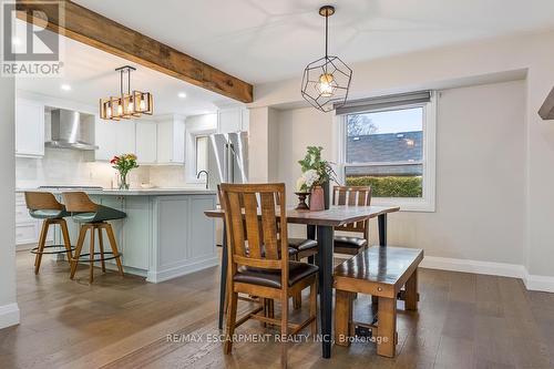1 Parkway Place, Hamilton, ON - Indoor Photo Showing Dining Room