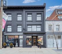 202 - 2579 YONGE STREET  Toronto, ON M4P 2J1