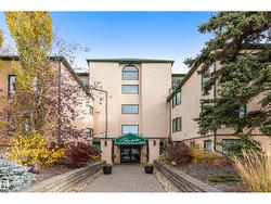 #205 9131 99 ST NW Edmonton, AB T6E 3V9