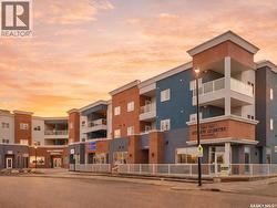 309 412 Willowgrove SQUARE Saskatoon, SK S7W 0E5