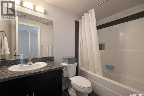 309 412 Willowgrove Square, Saskatoon, SK - Indoor Photo Showing Bathroom