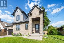 14 CHARLOTTE COURT  Welland, ON L3C 1P5