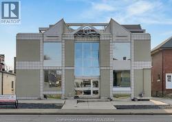 1585 OUELLETTE AVENUE Windsor, ON N7L 3J9