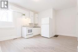 MAIN - 207 GAMBLE AVENUE Toronto, ON M4J 2P4