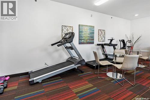 504 550 4Th Avenue N, Saskatoon, SK - Indoor Photo Showing Gym Room