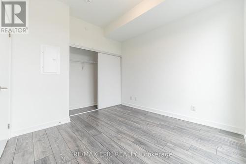 613 - 8888 Yonge Street, Richmond Hill, ON - Indoor Photo Showing Other Room