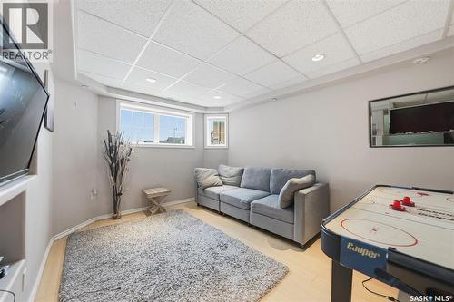 215 Snell Crescent, Saskatoon, SK - Indoor