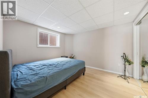 215 Snell Crescent, Saskatoon, SK - Indoor Photo Showing Bedroom