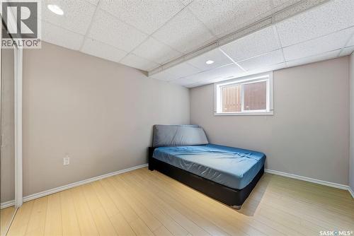 215 Snell Crescent, Saskatoon, SK - Indoor Photo Showing Bedroom