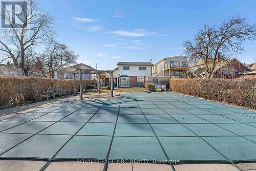 68 Pine Street S, Thorold (Thorold Downtown), ON - Outdoor With In Ground Pool