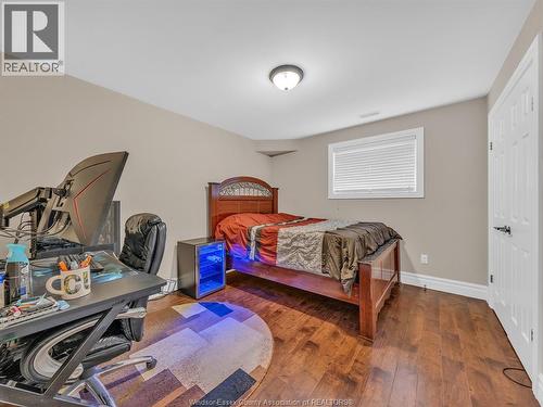 4795 Periwinkle Crescent, Windsor, ON - Indoor Photo Showing Bedroom