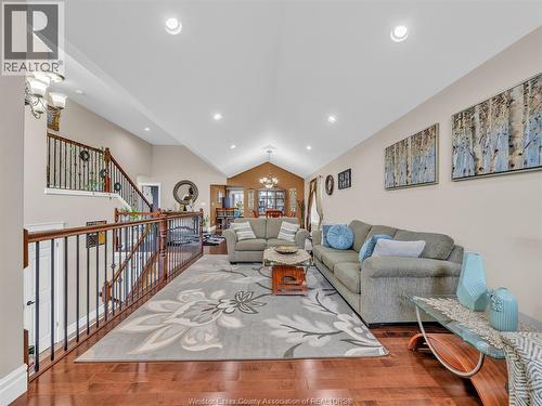 4795 Periwinkle Crescent, Windsor, ON - Indoor