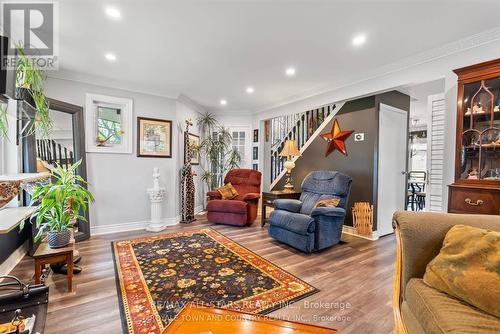 5090 Baldwin Street S, Whitby (Taunton North), ON - Indoor Photo Showing Living Room