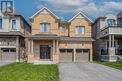 34 VALLEO STREET Georgina, ON L4P 0K1