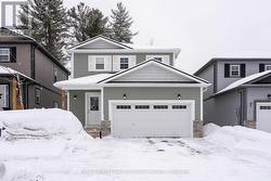 15 QUINN FOREST DRIVE  Bracebridge (Macaulay), ON P1L 0C8