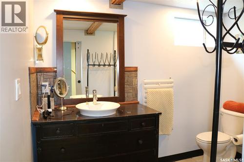 1001 Mark Avenue, Moosomin, SK - Indoor Photo Showing Bathroom