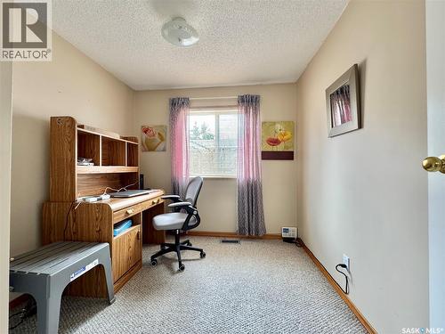 317 Riedel Avenue E, Langenburg, SK - Indoor Photo Showing Office
