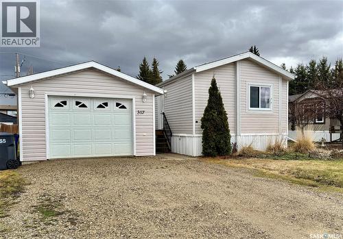 317 Riedel Avenue E, Langenburg, SK - Outdoor