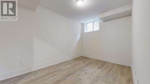 5 Vern Robertson Gate, Uxbridge, ON - Indoor Photo Showing Other Room