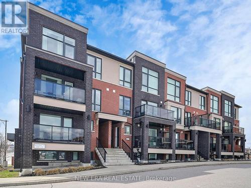 12 - 100 DUFAY ROAD  Brampton, ON L7A 4S3