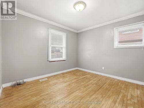 97 Stewart Avenue, Cambridge, ON - Indoor Photo Showing Other Room