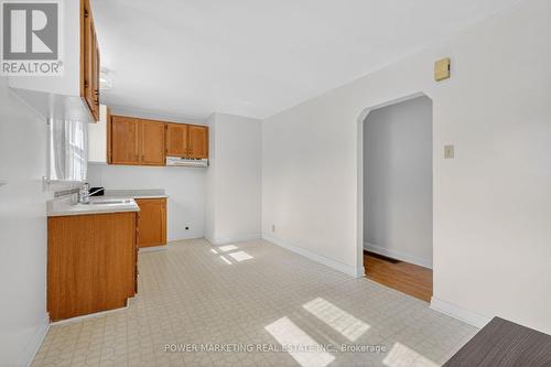 944 Eve Street, Ottawa, ON - Indoor