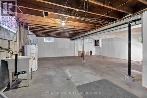 944 Eve Street, Ottawa, ON - Indoor Photo Showing Basement