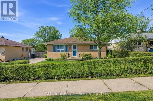 148 VICTORIA ROAD N  Guelph (St. George's), ON N1E 5H5