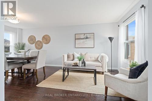 15 Smith Drive, Halton Hills, ON - Indoor