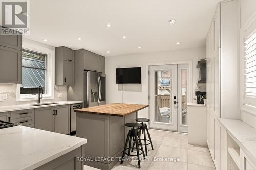 349 Frank Street, Ottawa, ON - Indoor Photo Showing Kitchen With Upgraded Kitchen
