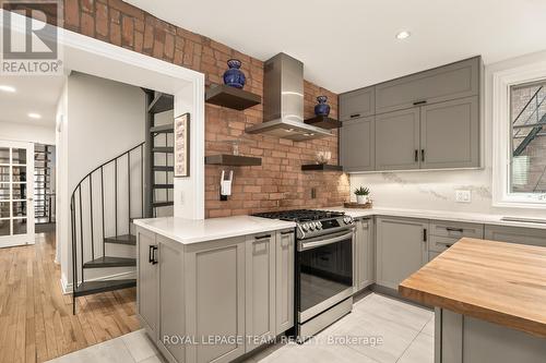 349 Frank Street, Ottawa, ON - Indoor Photo Showing Kitchen With Upgraded Kitchen
