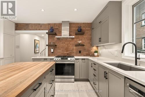 349 Frank Street, Ottawa, ON - Indoor Photo Showing Kitchen With Upgraded Kitchen