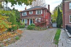 5 APSLEY ROAD  Toronto, ON M5M 2X7