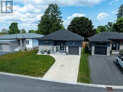 125 MAPLECROFT COURT  Gananoque, ON K7G 0A6