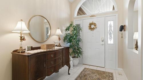 116-650 Lexington Drive, Kelowna, BC - Indoor Photo Showing Other Room