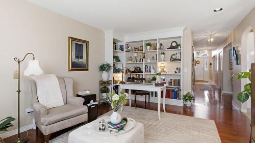 116-650 Lexington Drive, Kelowna, BC - Indoor
