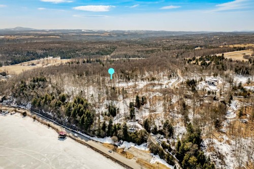 Photo aérienne - Rue Des Hauts-Du-Lac, Ayer'S Cliff, QC 