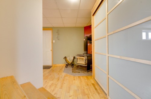 Salle familiale - 371 Rue St-Maurice, Saint-Séverin, QC - Indoor Photo Showing Other Room