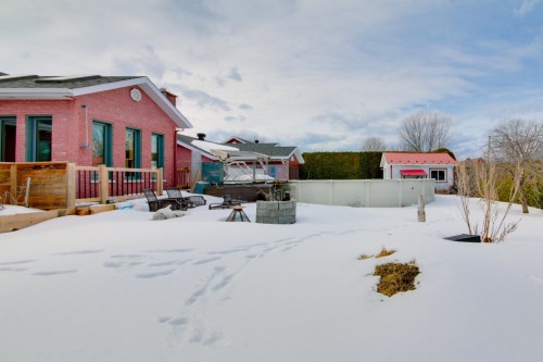 Face arrière - 371 Rue St-Maurice, Saint-Séverin, QC - Outdoor