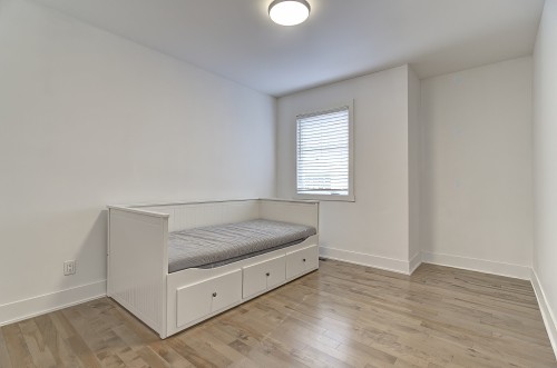 Chambre à coucher - 5673 Rue Alexandre, Brossard, QC - Indoor Photo Showing Bedroom