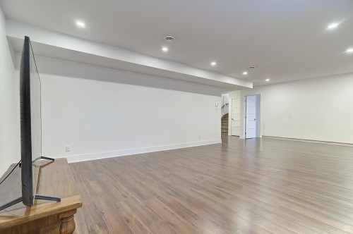 Salle familiale - 5673 Rue Alexandre, Brossard, QC - Indoor Photo Showing Other Room