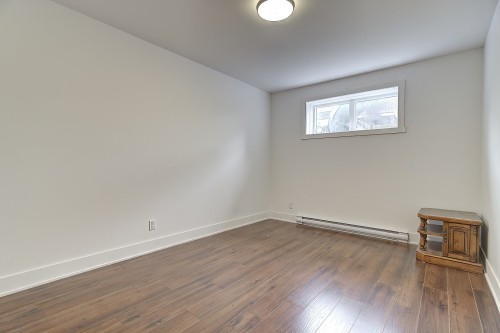 Chambre à coucher - 5673 Rue Alexandre, Brossard, QC - Indoor Photo Showing Other Room