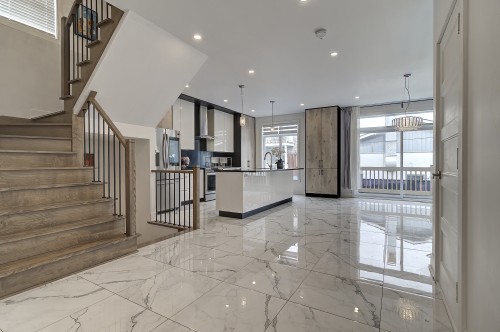Escalier - 5673 Rue Alexandre, Brossard, QC - Indoor Photo Showing Other Room
