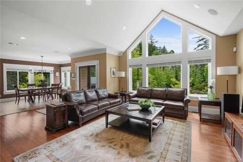 441 Glendower Rd, Saanich, BC 