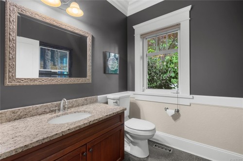 441 Glendower Rd, Saanich, BC 