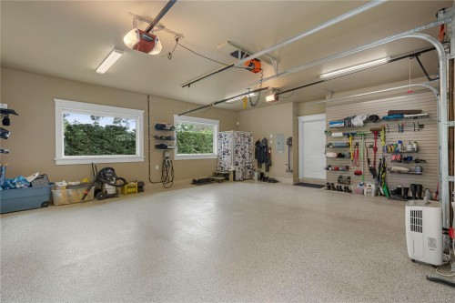 441 Glendower Rd, Saanich, BC 