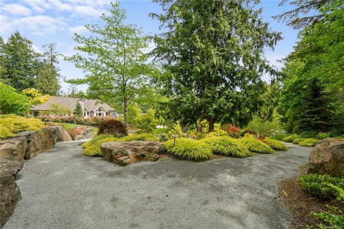 441 Glendower Rd, Saanich, BC 